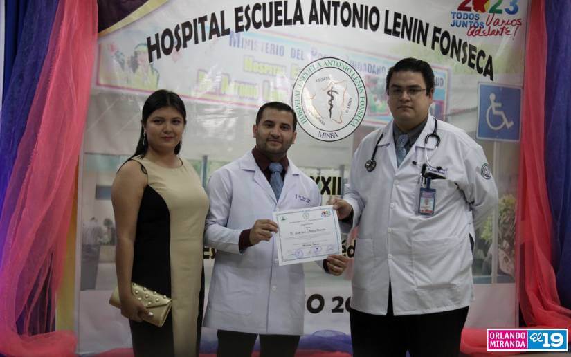 Nuevos Médicos Especialistas Se Gradúan En El Hospital Lenín Fonseca